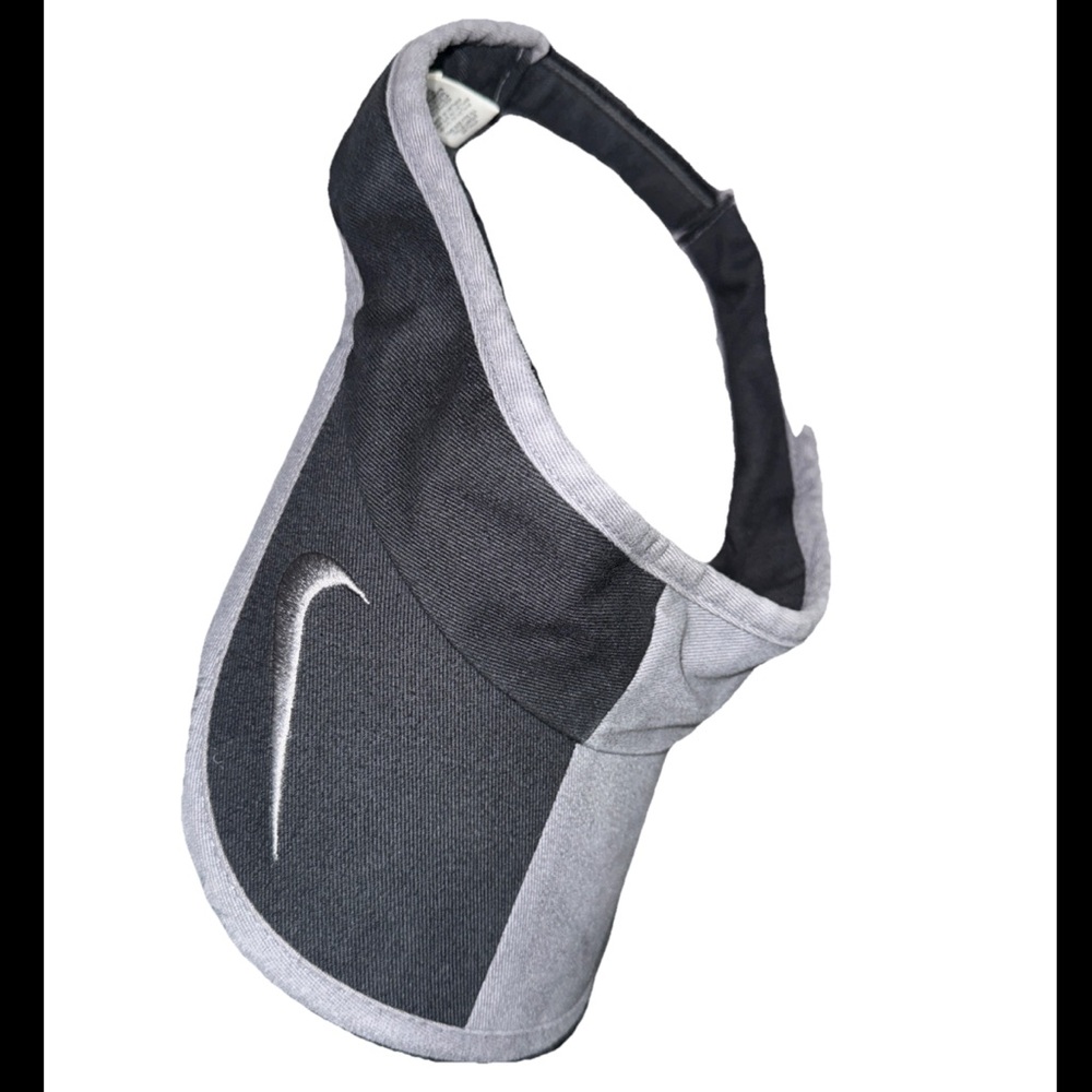 Nike Visor Unisex OS Adjustable Black/Gray Nike Logos